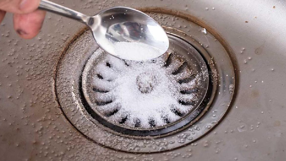 cette-astuce-pour-deboucher-un-evier-sans-effort-va-vous-surprendre,-on-a-teste-et-ca-marche cette-astuce-pour-deboucher-un-evier-sans-effort-va-vous-surprendre,-on-a-teste-et-ca-marche