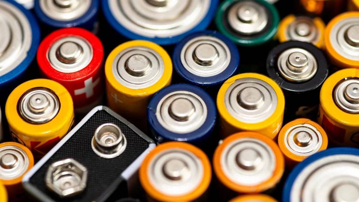 dites-adieu-aux-piles-chez-vous-:-cette-astuce-maison-va-vous-faire-economiser-comme-jamais