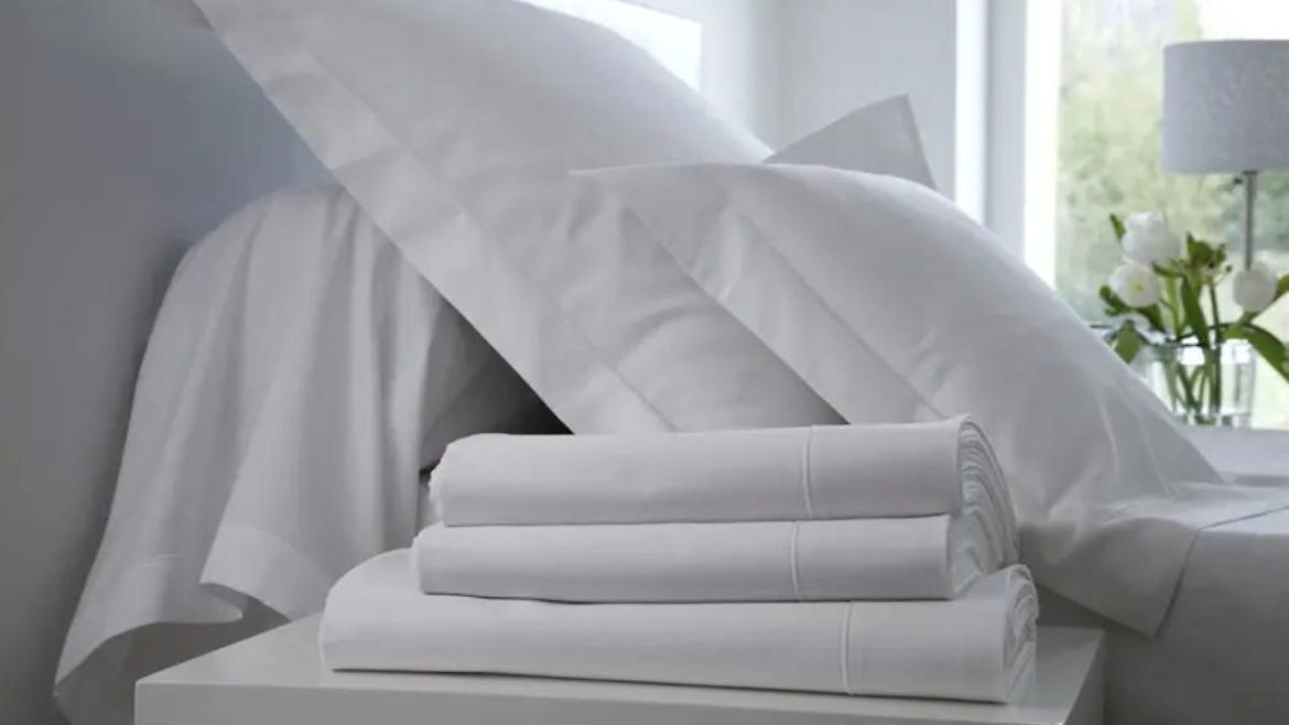 ne-faites-jamais-ceci-pour-garder-la-clarte-de-vos-draps-en-soie,-lin,-coton-percale ne-faites-jamais-ceci-pour-garder-la-clarte-de-vos-draps-en-soie,-lin,-coton-percale