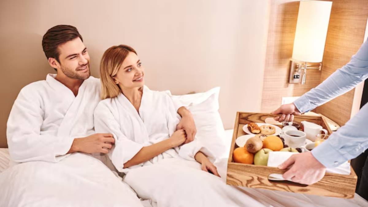 l’astuce-maligne-pour-un-petit-dejeuner-gratuit-a-l’hotel-:-elle-marche-a-tous-les-coups